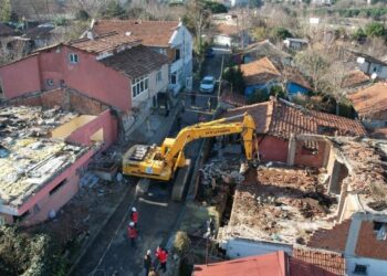 İstanbul’da hemen yıkılması gereken bin 556 bina tespit edildi