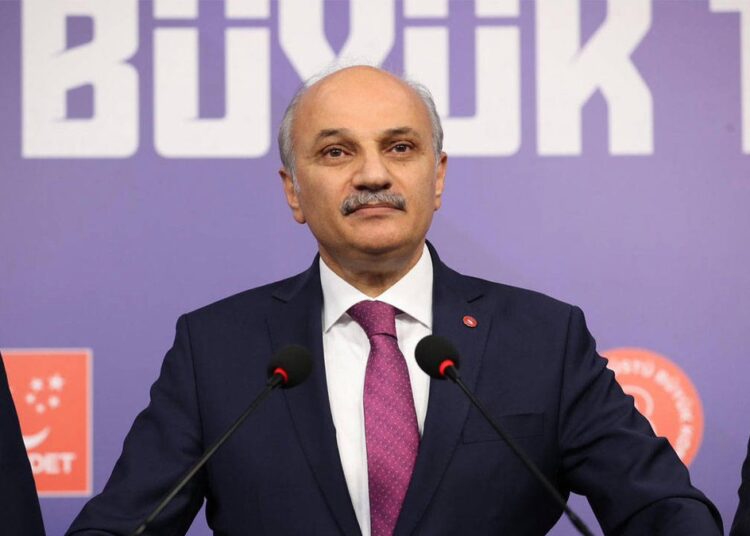 Saadet Partisi'nde Birol Aydın genel başkanlığa adaylığını açıkladı 1 Saadet Partisi’nde Birol Aydın genel başkanlığa adaylığını açıkladı