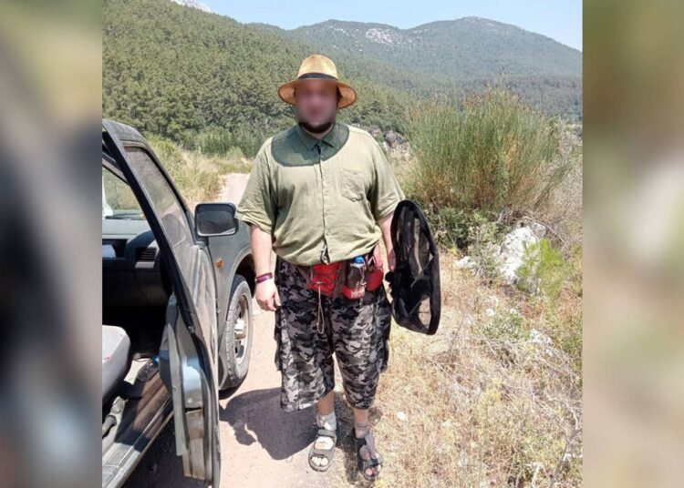 İzinsiz böcek toplayan Rus akademisyene para cezası