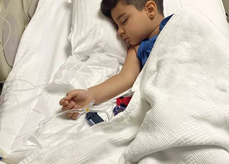 Yıllarca kemoterapi gören küçük çocuğa yanlış teşhis konmuş