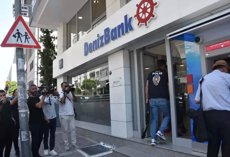 “Denizbank şube müdüründen 200 milyon liralık vurgun” iddiası: Bankada arama yapıldı