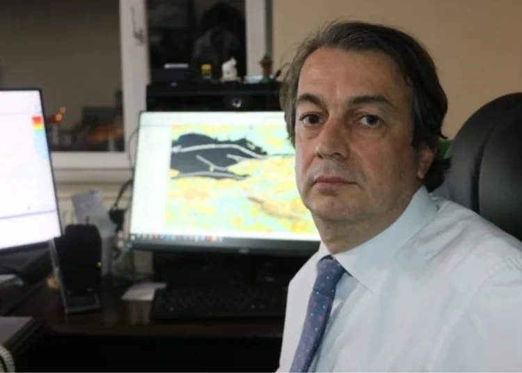 Ege faylarına dikkat çektikten saatler sonra Marmaris 4,7’lik deprem