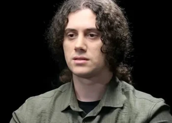 Mümtaz’er Türköne yazdı I Diamond Tema: Haklı olmanın ağır yükü