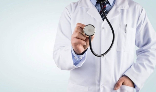 'Giderlerse gitsinler' denilen 15 bin doktor yurt dışına gitti 1 ‘Giderlerse gitsinler’ denilen 15 bin doktor yurt dışına gitti