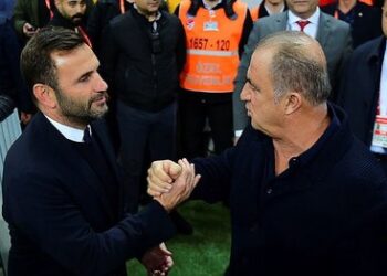 Galatasaray’da futbolun patronu değişiyor; Erden Timur’un yerine o isim gelebilir