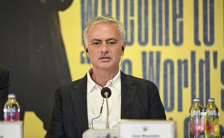Mourinho'nun sahaya ineceği tarih belli oldu! 1 Mourinho’nun sahaya ineceği tarih belli oldu!