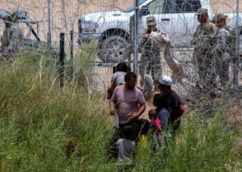 Biden 500 bin göçmene vatandaşlık yolunu açtı