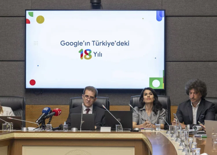 Google yetkilileri Meclis'te sunum yaptı: Paydaşlarımızla masaya oturmaya hazırız 1 Google yetkilileri Meclis’te sunum yaptı: Paydaşlarımızla masaya oturmaya hazırız