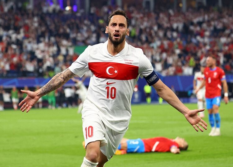 Çekya'yı yenen A Milli Takım, Euro 2024 son 16 turunda 1 Çekya’yı yenen A Milli Takım, Euro 2024 son 16 turunda