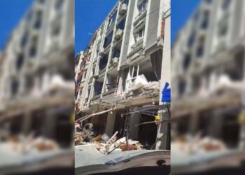 İzmir’de patlama: 4 ölü, 63 yaralı