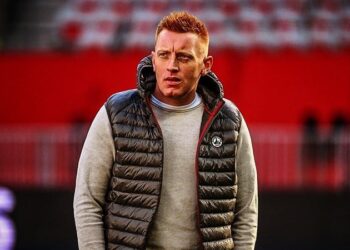 Bilgisayar oyunundan teknik direktörlüğe uzanan kariyer: Artık gerçek bir takımın başında