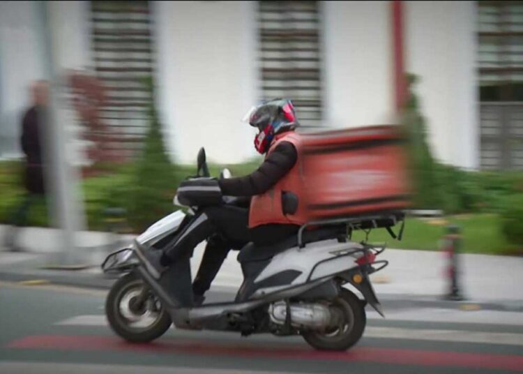 Motokuryelere de vergi geliyor: Düğmeye basıldı