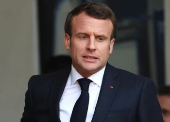 AP seçimlerinde yenilgiye uğrayan Fransa Cumhurbaşkanı Macron, Meclis’i feshetti 8 AP seçimlerinde yenilgiye uğrayan Fransa Cumhurbaşkanı Macron, Meclis’i feshetti