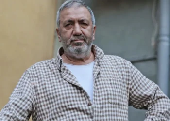 Doğum gününde kalp krizi geçiren sanatçı Mazlum Çimen’e stent takıldı