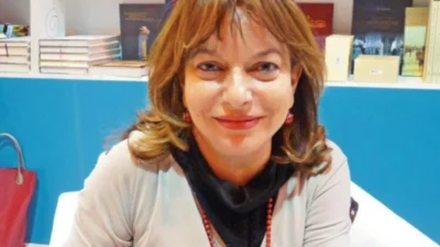 Halis Gül yazdı l Bidon kafa, göbeğini kaşıyan, kara kıllı...