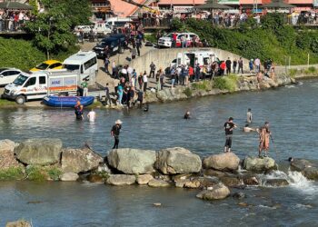 Serinlemek için yapay göle giren Kur’an kursu öğrencilerinden 2’si boğuldu