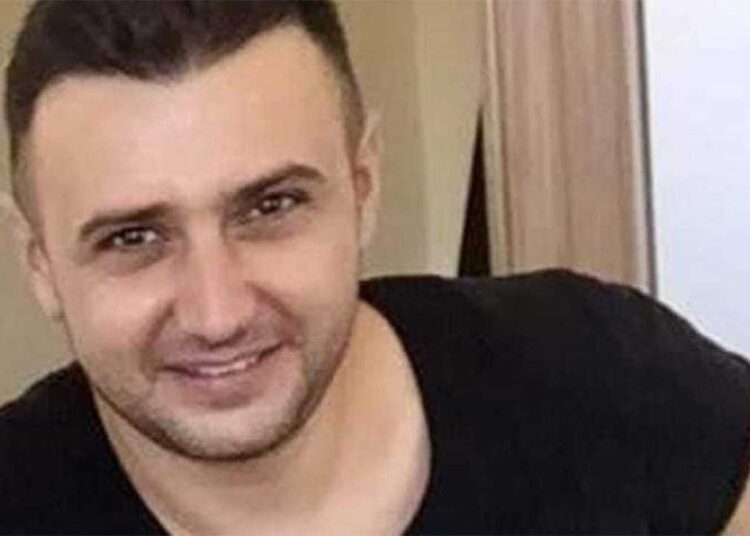 Meclis polisi beylik tabancasıyla intihar etti 1 Meclis polisi beylik tabancasıyla intihar etti