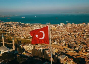 Türkiye’ye, 2024’ün ilk 5 ayında yaklaşık 18 milyon turist geldi