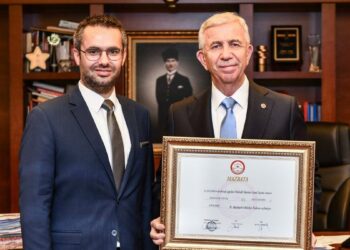 Mansur Yavaş’ın basın danışmanı görevinden istifa etti