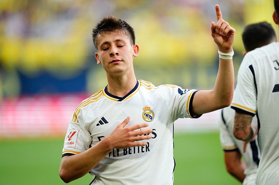 Avrupa Futbol Şampiyonası'nda yıldızı parlayan Müslüman futbolcular