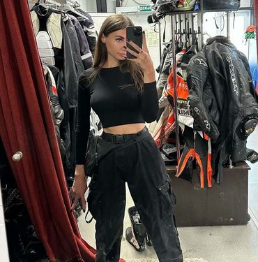 Kazada ölen Rus fenomen motorcu Tatiana’nın hatalı sollama yaptığı belirlendi 6 Kazada ölen Rus fenomen motorcu Tatiana’nın hatalı sollama yaptığı belirlendi