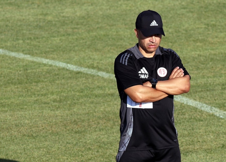 Antalyaspor’un hazırlık maçı 27 dakika sürdü, skor 3-0 iken maç iptal edildi