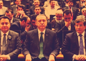 Emrecan Uludağ’ın kulis haberi I AK Parti’den ayrılan partiler tabela indirecek!