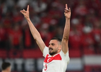 Mümtaz’er Türköne yazdı I Bir Kurt Masalı