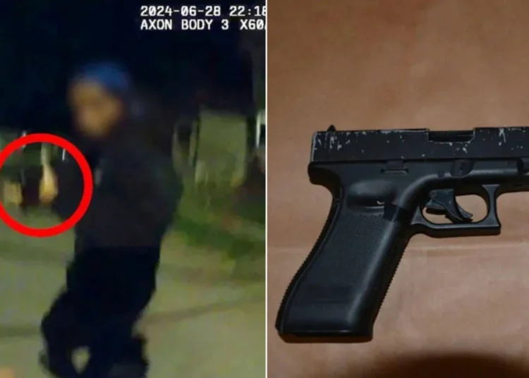 ABD'de polis, kendisine sahte silah doğrultan 13 yaşındaki çocuğu öldürdü 1 ABD’de polis, kendisine sahte silah doğrultan 13 yaşındaki çocuğu öldürdü