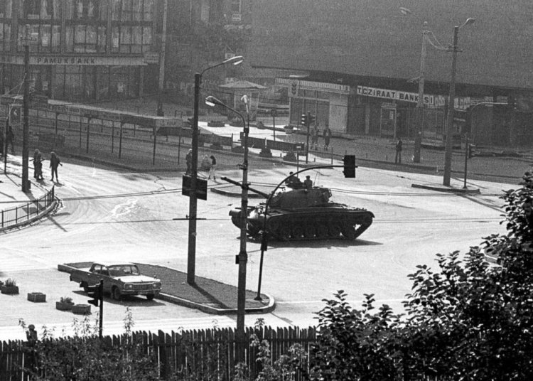 Mümtaz’er Türköne yazdı I Kanlı mı kansız mı olacak?