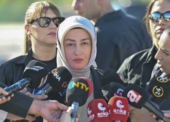 Ayşe Ateş: Sinan bana 'Ulvi Yönter ve Semih Yalçın, beni öldürmek için talimat vermiş' dedi 1 Ayşe Ateş: Sinan bana ‘Ulvi Yönter ve Semih Yalçın, beni öldürmek için talimat vermiş’ dedi