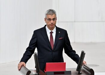 Yeni bakanın Fenerbahçe paylaşımları gündem oldu