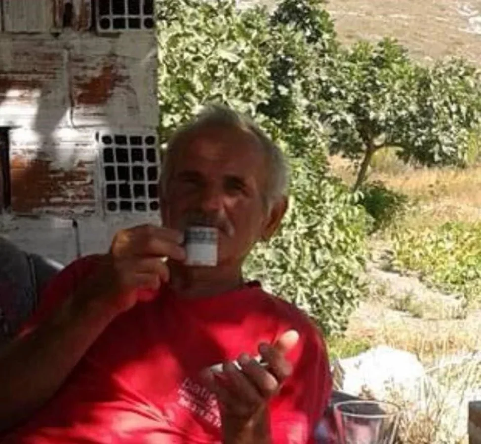 Çeşme’de çıkan yangında hayatını kaybeden üç kişiyle ilgili acı ayrıntı: Kaçmasalardı ölmeyebilirlerdi