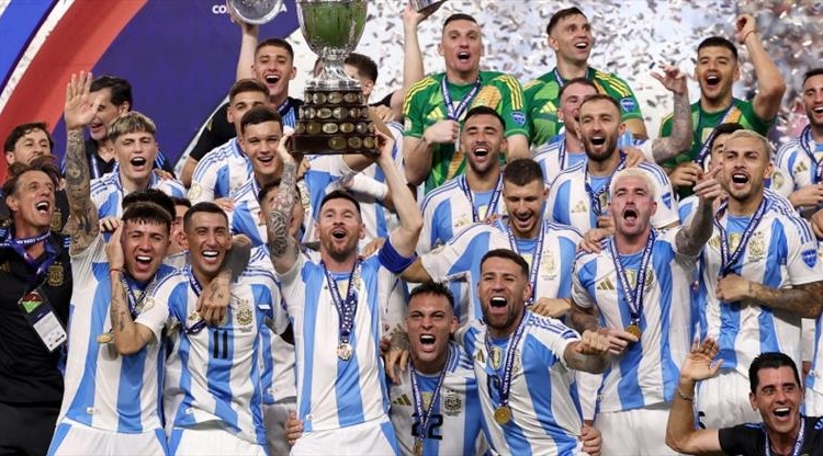 Messi hüngür hüngür ağladı, Copa America'da zafer Arjantin'in oldu 1 Messi hüngür hüngür ağladı, Copa America’da zafer Arjantin’in oldu