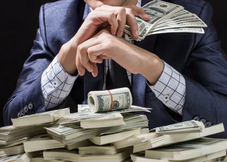 Türkiye’de ultra zengin sayısı son 5 yılda 2 kat arttı 1 Türkiye’deki dolar milyonerlerinin sayısı, dört yıl içinde yüzde 43 artacak