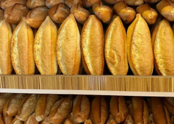 Manisa’da ‘halk ekmek’ 5 lira oluyor