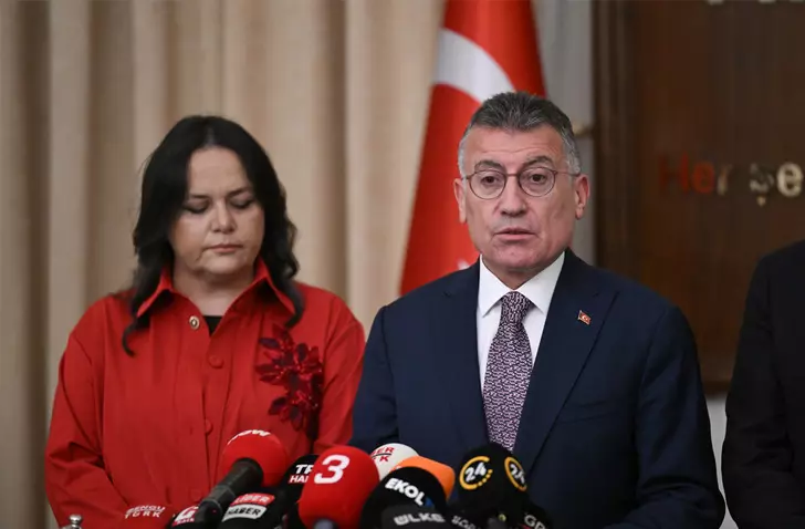 Emekli maaşı 12 bin 500 TL olana zam yok! Aynı rakamı almaya devam edecekler 1 Emekli maaşı 12 bin 500 TL olana zam yok! Aynı rakamı almaya devam edecekler