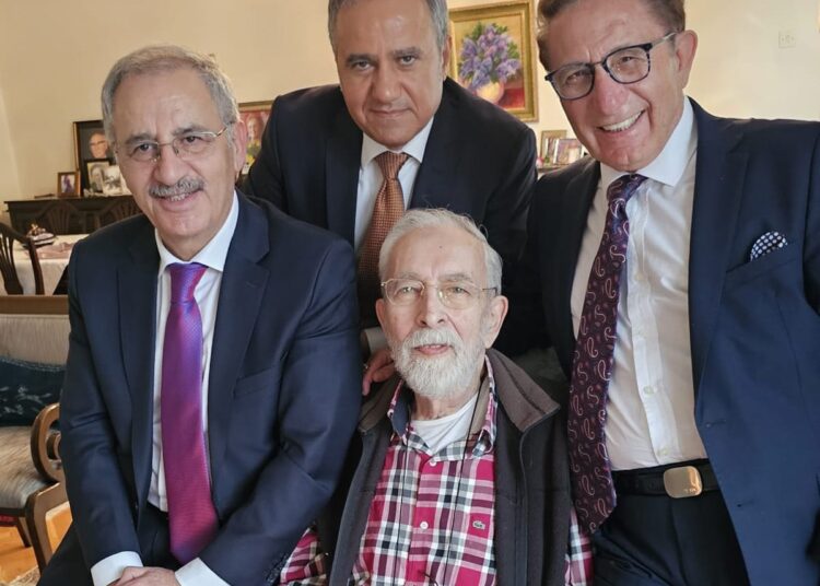 Çölaşan ağrılarını yazdı: Keşke ben de desteksiz yürüyebilsem!