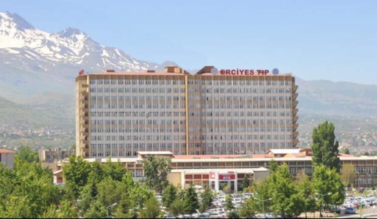 Emniyet müdürü hastanede doktora saldırdı 1 Emniyet müdürü hastanede doktora saldırdı