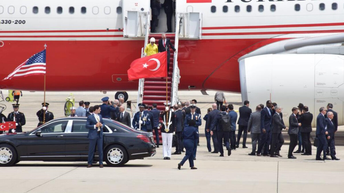 Erdoğan, Amerika’ya uçak konvoyuyla gitmiş