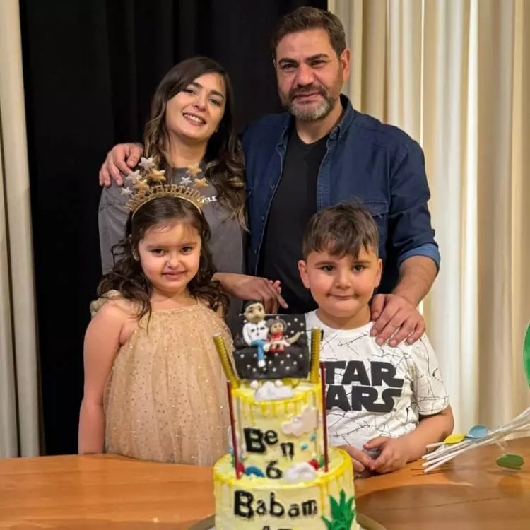 Kurtlar Vadisi’nin Güllü Erhan’ı iğne ipliğe döndü! 3 Kurtlar Vadisi’nin Güllü Erhan’ı iğne ipliğe döndü!