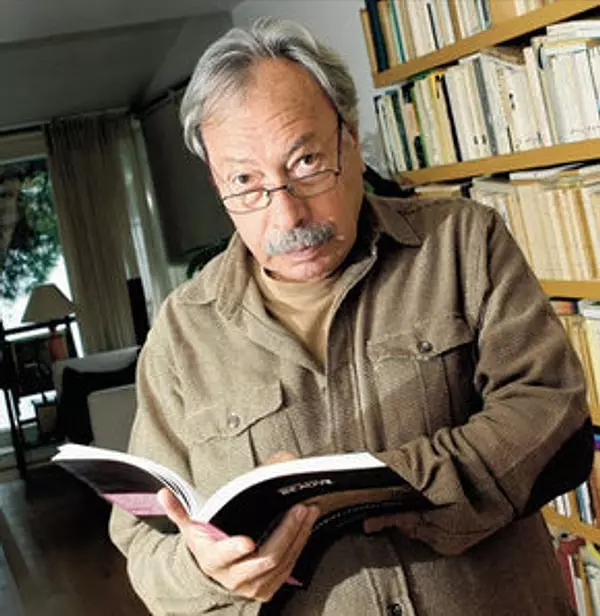 Yazar Ferit Edgü hayatını kaybetti