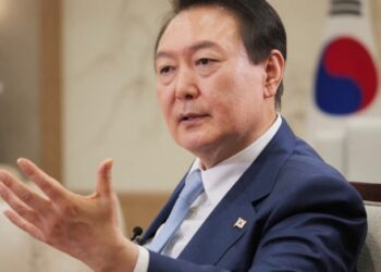 Güney Kore’de Devlet Başkanı Yoon’a karşı 810 bin imza toplandı