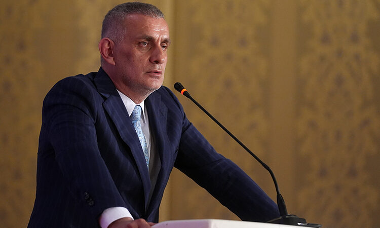 Hacıosmanoğlu'ndan "Mücadeleden asla geri adım atmayacağız" açıklaması 1 İddia: TFF başkanı Hacıosmanoğlu, yabancı kuralını değiştirecek