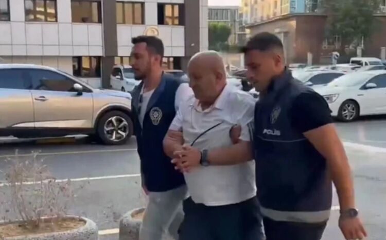 İslami değerlere saldıran şahıs gözaltına alındı 1 İslami değerlere saldıran şahıs gözaltına alındı