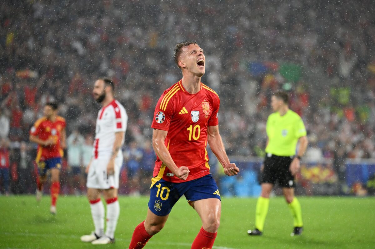 İngiltere müthiş sonla çeyrek finalde! İspanya’nın rakibi Almanya olacak