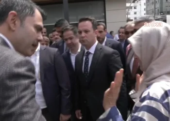 Murat Kurum emekli kadına dilenci muamelesi yaptı