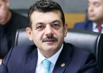 Kalp krizi geçiren AK Partili vekil, yoğun bakıma kaldırıldı