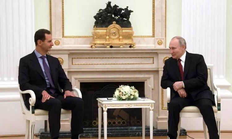 Putin ve Esad, Kremlin'de bir araya geldi 1 Putin ve Esad, Kremlin’de bir araya geldi