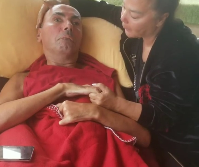 Şarkıcı Safiye Soyman'ın oğlu hayatını kaybetti 1 Şarkıcı Safiye Soyman’ın oğlu hayatını kaybetti